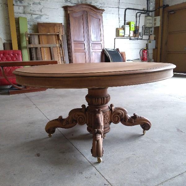 Restauration d'une table ATELIER SAINTE ANNE Armentieres