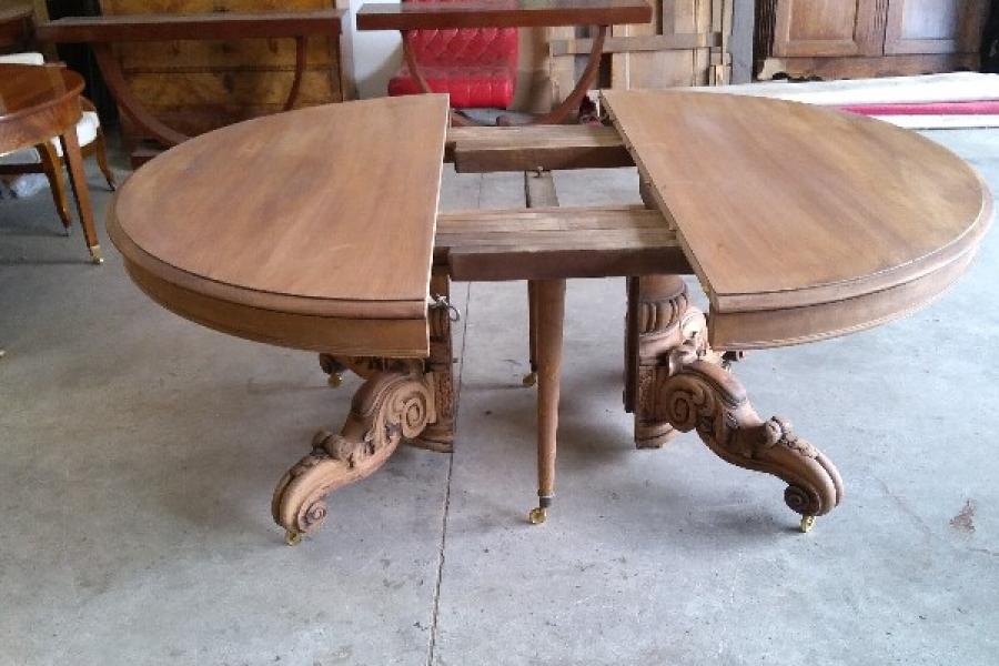 Restauration d'une table ATELIER SAINTE ANNE Armentieres