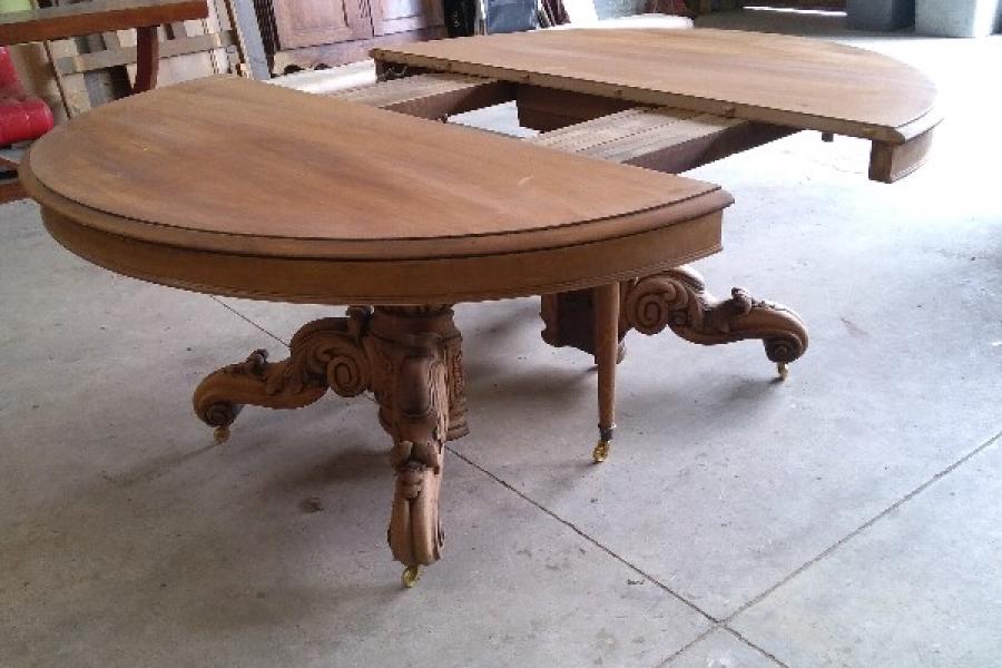 Restauration d'une table ATELIER SAINTE ANNE Armentieres